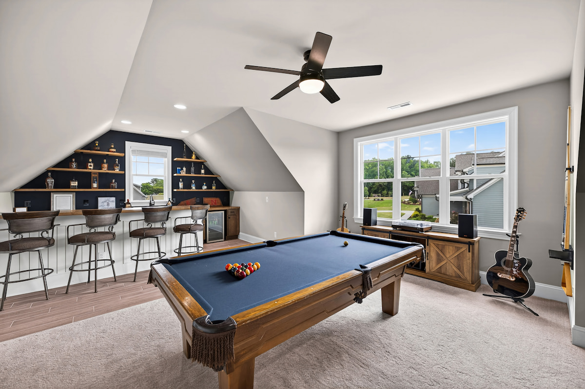 Primary suite