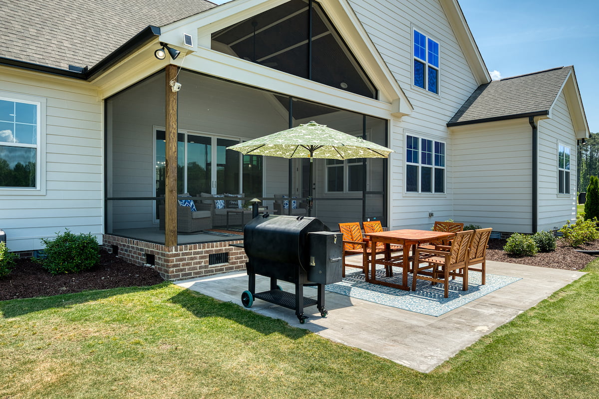 Screened back porch